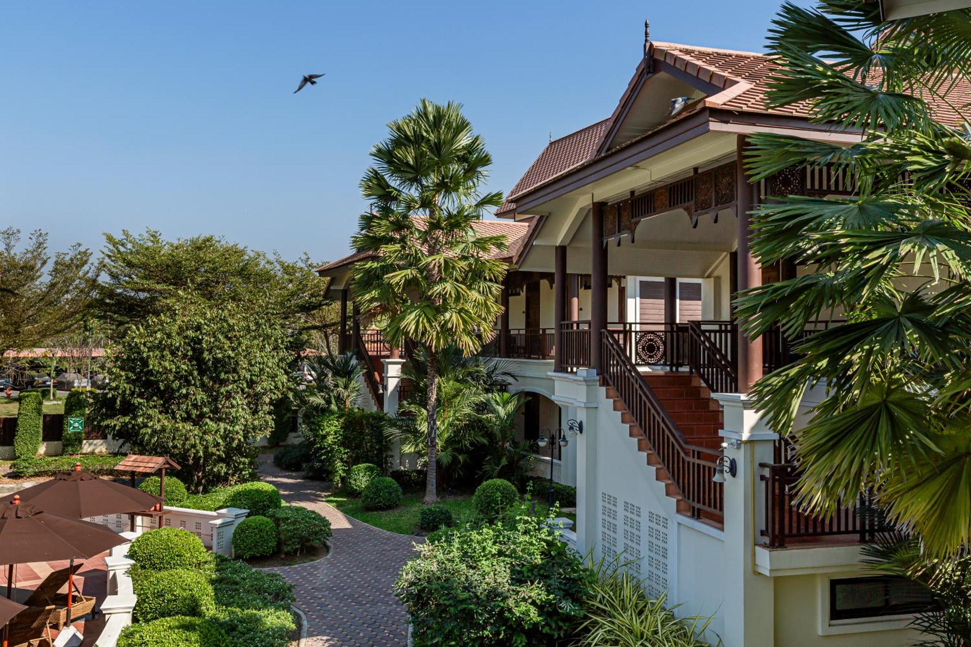 Horizon Village & Resort Doi Saket Екстер'єр фото
