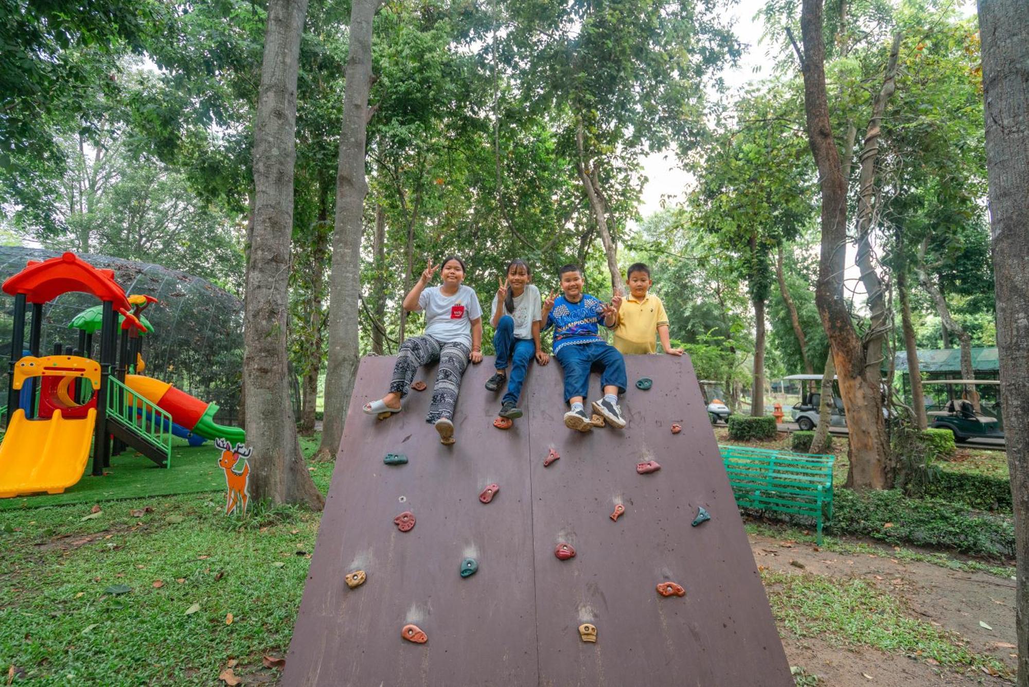 Horizon Village & Resort Doi Saket Екстер'єр фото